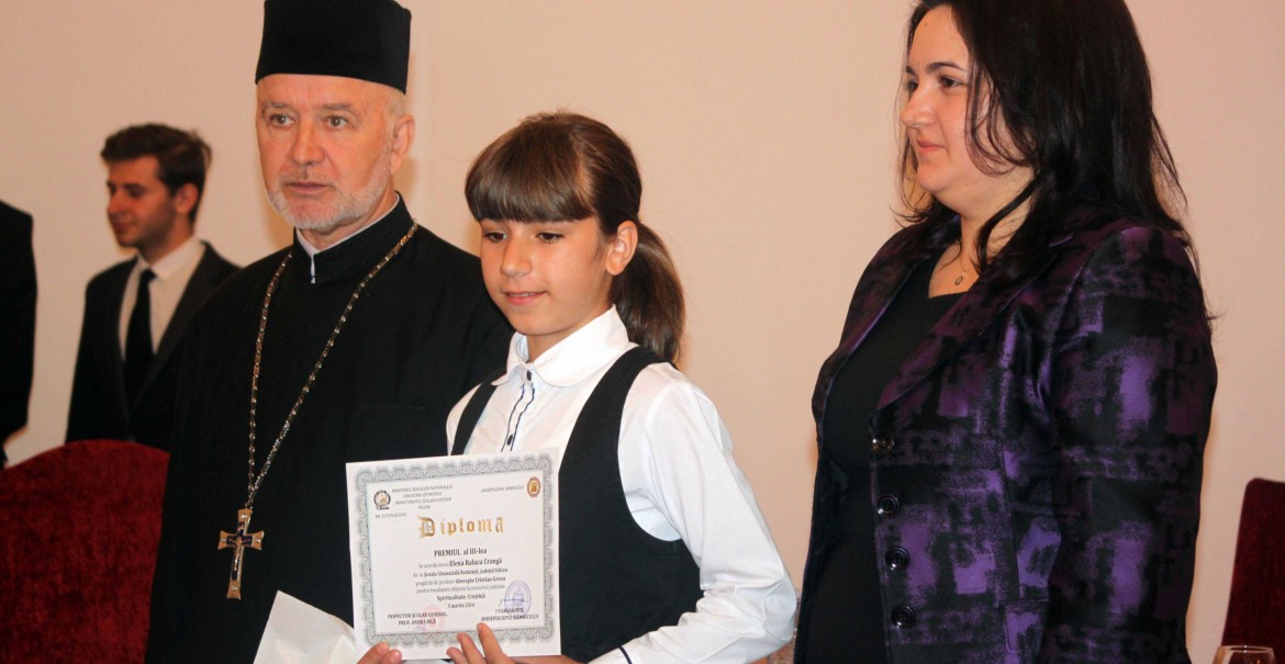 Premierea elevilor vâlceni, la Centrul Eparhial